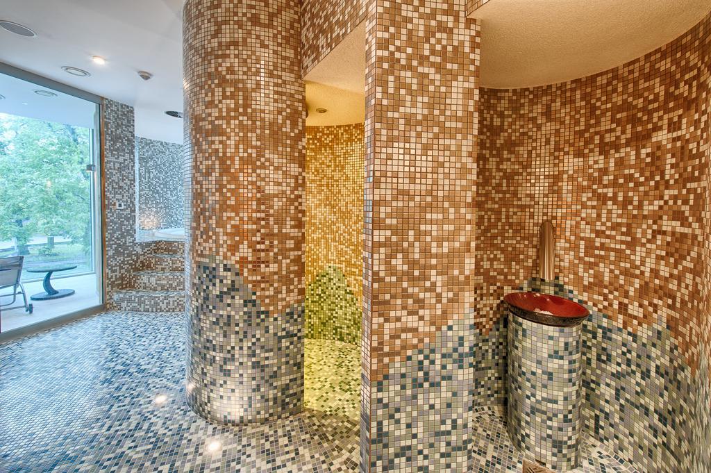 Hotel Lazur Spa & Conference Калиш Экстерьер фото